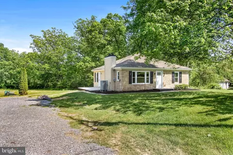 46 Oxford Rd, Gardners, PA 17324