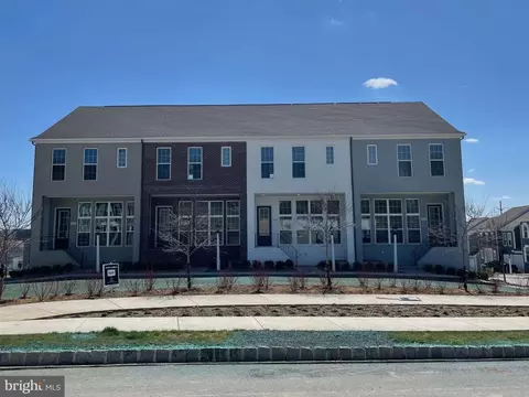 3113 Trow St, Mechanicsburg, PA 17055