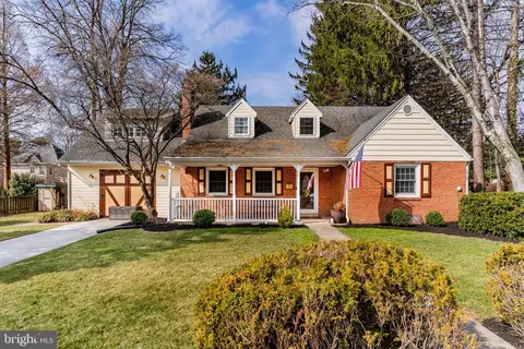 218 N 27th St, Camp Hill, PA 17011