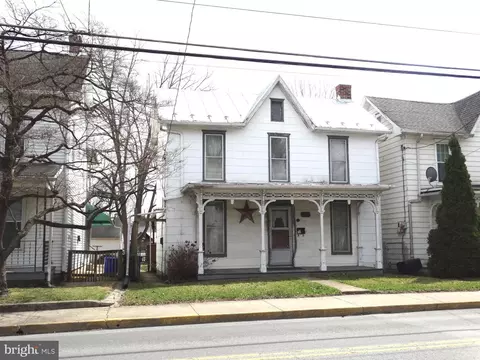 332 E Orange St, Shippensburg, PA 17257