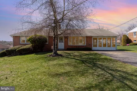 631 B St, Enola, PA 17025