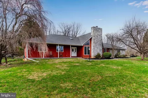 540 Springfield Rd, Shippensburg, PA 17257