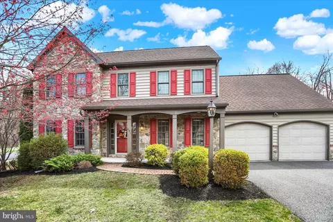 491 Seedling Ct, Mechanicsburg, PA 17055