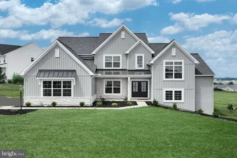 1999 N Fall Harvest Dr, Mechanicsburg, PA 17055