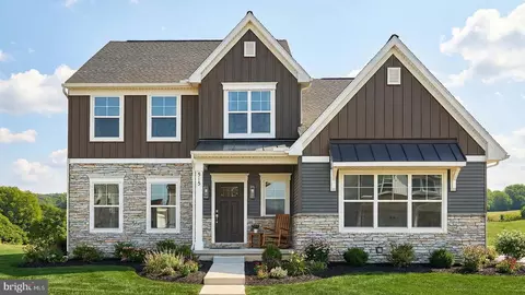 515 Estate Dr, Mechanicsburg, PA 17055