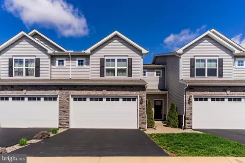 547 Joseph Ct, Mechanicsburg, PA 17055