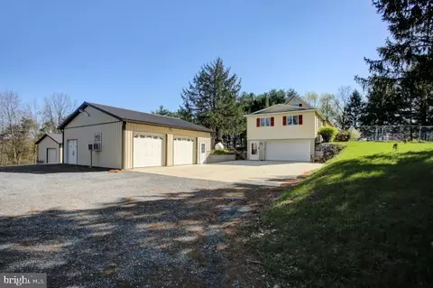 427 Steelstown Rd, Newville, PA 17241