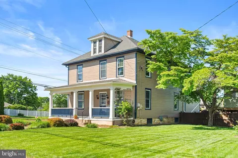 101 S Queen St, Shippensburg, PA 17257