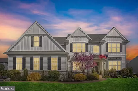 1857 Sansa Dr, Mechanicsburg, PA 17055