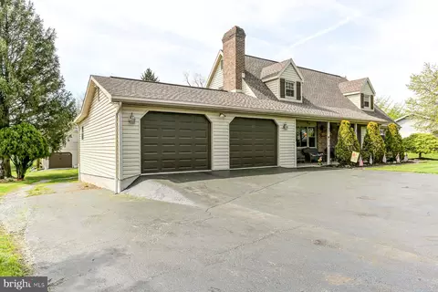 926 Wertzville Rd, Enola, PA 17025