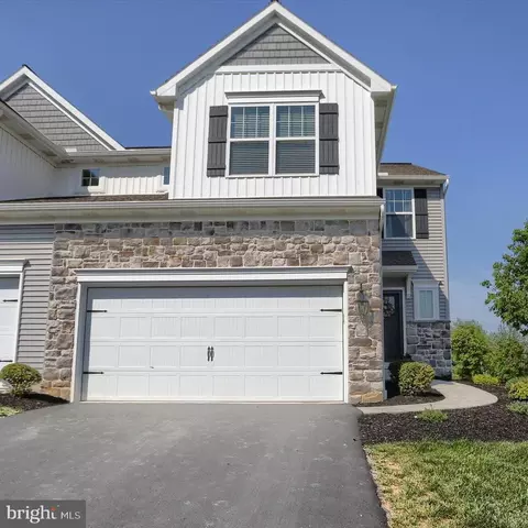 1554 Zestar Dr, Mechanicsburg, PA 17055
