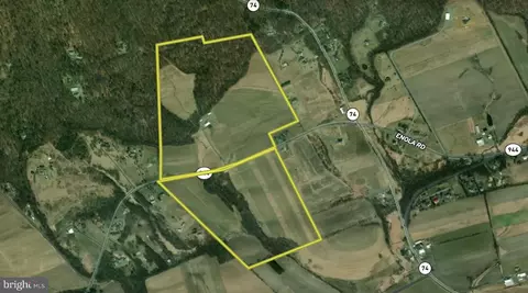 2770 Enola Rd, Carlisle, PA 17015