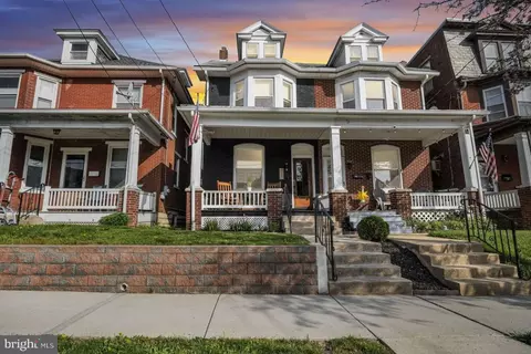 117 Hummel Ave, Lemoyne, PA 17043