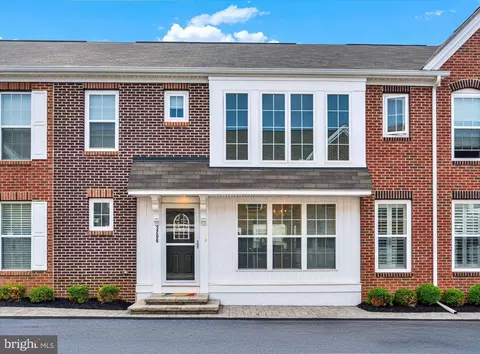 3206 Haley Way, Mechanicsburg, PA 17055