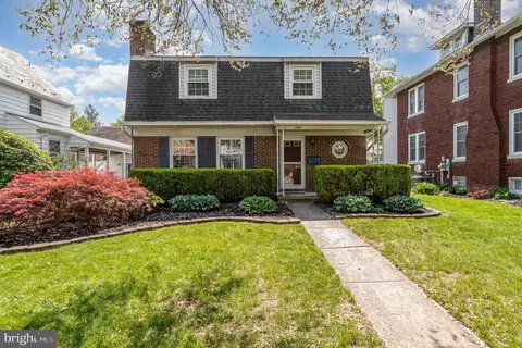 704 3rd St, New Cumberland, PA 17070