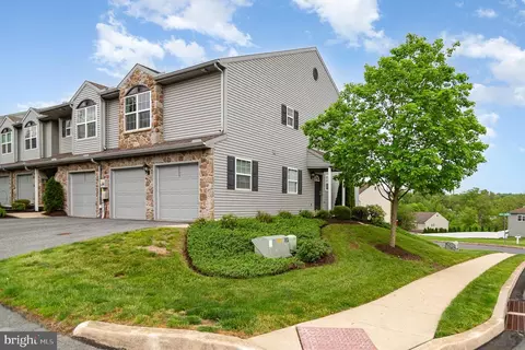 2300 Mill Rd, Mechanicsburg, PA 17055