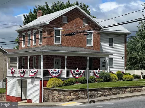 201 W Main St, Newburg, PA 17240