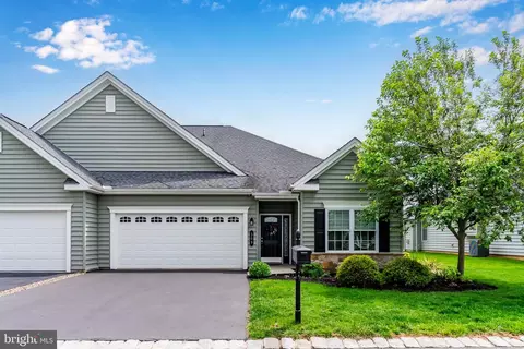 309 Valor Dr, Mechanicsburg, PA 17050