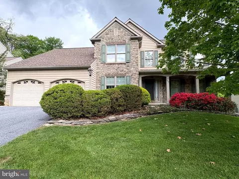 488 Seedling Ct, Mechanicsburg, PA 17055
