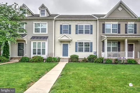 117 Deerfield Ln, Shippensburg, PA 17257