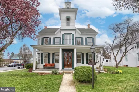 401 S Market St, Mechanicsburg, PA 17055