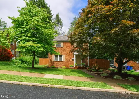 805 5th St, New Cumberland, PA 17070
