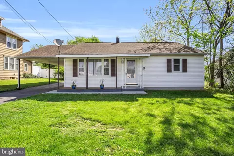 117 Petersburg Rd, Carlisle, PA 17013