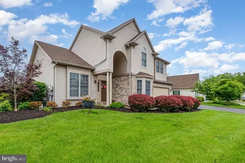 5435 Bonnyrigg Ct, Mechanicsburg, PA 17050