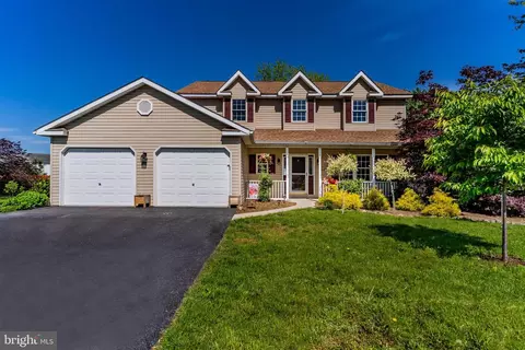 303 Liberty Dr, Shippensburg, PA 17257
