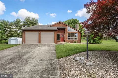 3 Cloud Ct, Mechanicsburg, PA 17050