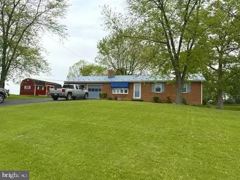 9 Mud Level Rd, Shippensburg, PA 17257