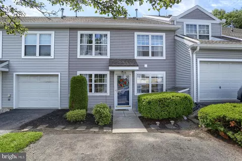 1328 N West St, Carlisle, PA 17013