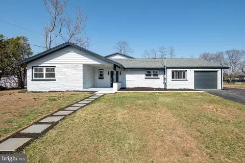 119 Marion Ave, Carlisle, PA 17013