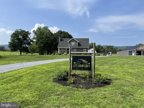 311 Wagner Dr, Carlisle, PA 17013