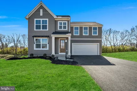 24 American Ave, Carlisle, PA 17015