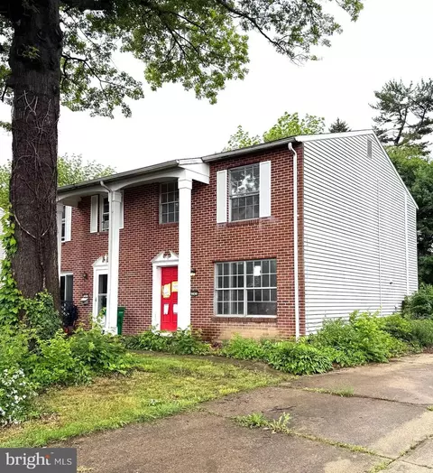 243 W Ridge St, Carlisle, PA 17013