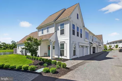 1321 Carnegie Way, Mechanicsburg, PA 17055