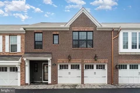 3209 Haley Way, Mechanicsburg, PA 17055