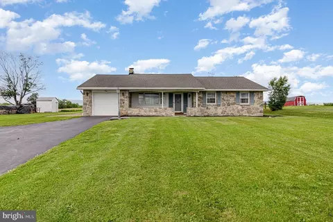 151 Steelstown Rd, Newville, PA 17241