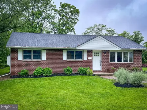 315 Pine Rd, Mount Holly Springs, PA 17065