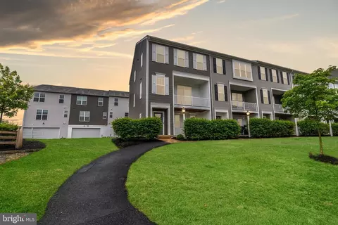 3226 Light Way, Mechanicsburg, PA 17055
