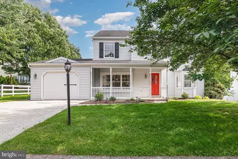 48 Victoria Way, Camp Hill, PA 17011
