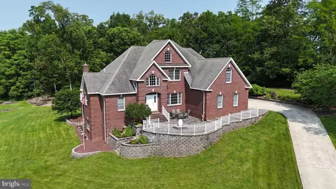 7 Jessica Dr, Carlisle, PA 17015