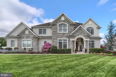 1712 Morning Star Ct, Mechanicsburg, PA 17055
