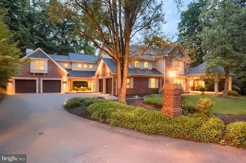 1709 Olmsted Way W, Camp Hill, PA 17011