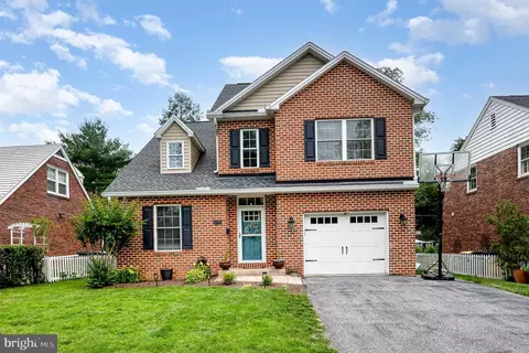 1706 Wyndham Rd, Camp Hill, PA 17011