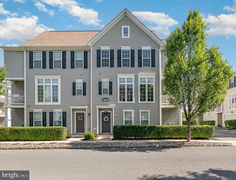 3034 E Meridian Cmns, Mechanicsburg, PA 17055