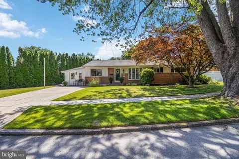 4715 Courtland St, Camp Hill, PA 17011