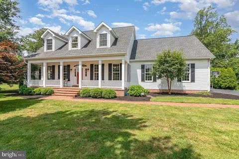 17 Mccoy Ln, Carlisle, PA 17015