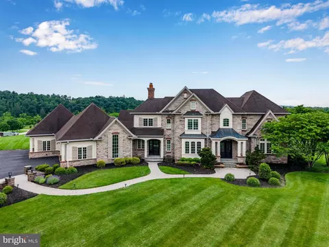 2740 Allen Glen Dr, Mechanicsburg, PA 17055